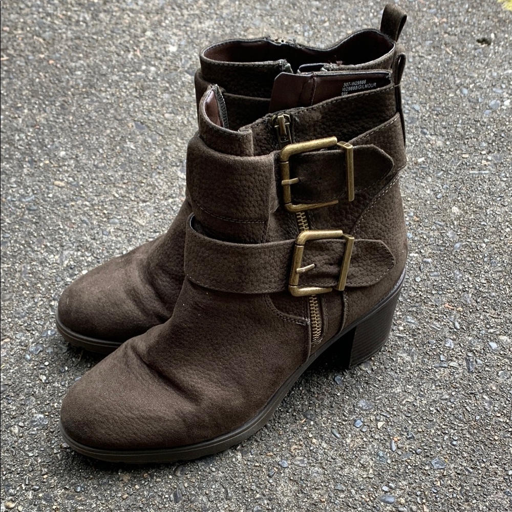 White Mountain Brown Ankle Booties with Distressed Leather